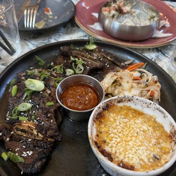 LH Rooftop - Kalei short rib - Cocktail Bars Near Me - Chicago, Illinois
