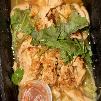 Thai Thai Restaurant - Garlic Pepper Chicken with Cabbage - Thai Near Me - Vista, California Thai Thai Restaurant - Garlic Pepper Chicken with Cabbage - Thai Near Me - Vista, California