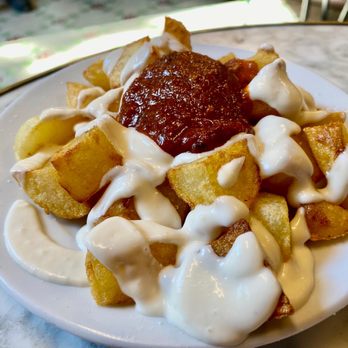 La Bodegueta - Papates Braves (fried potatoes) - Delicious! - Spanish Near Me - Barcelona, B La Bodegueta - Papates Braves (fried potatoes) - Delicious! - Spanish Near Me - Barcelona, B