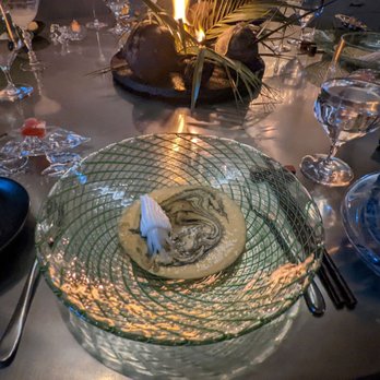 Alinea - New American Near Me - Chicago, Illinois