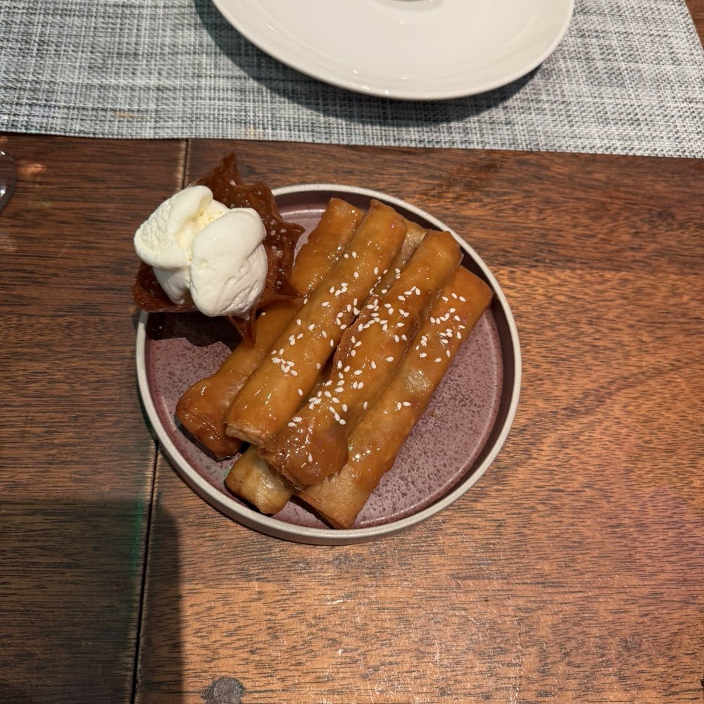 Baya Resto Lounge - Turon (sweet banana eggroll) - Wine Bars Near Me - Coron, PLW