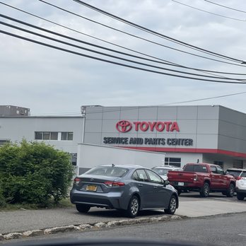 WESTBURY TOYOTA - Updated September 2024 - 121 Photos & 353 Reviews ...