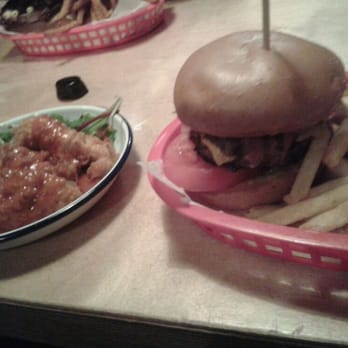Home Sweet Home - hot chicken blasts & steak dinner burger (2014) - Coffee & Tea Near Me - Manchester, XGM