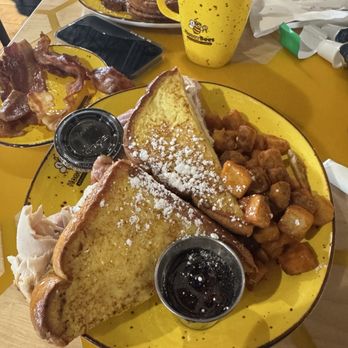 Honey Bees Breakfast Lunch - Monte Cristo with house fries - Breakfast & Brunch Near Me - Myrtle Beach, South Carolina Honey Bees Breakfast Lunch - Monte Cristo with house fries - Breakfast & Brunch Near Me - Myrtle Beach, South Carolina