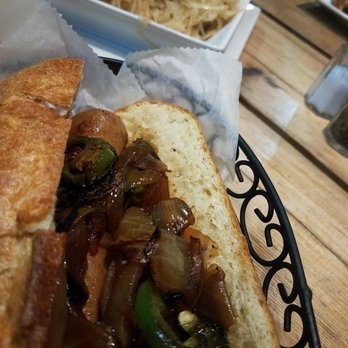 Max Bratwurst und Bier - Chicken bratwurst - German Near Me - Astoria, New York