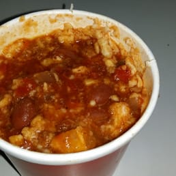Wendy's Chili with 2 packets saltine crackers Wendy's Chili with 2 packets saltine crackers