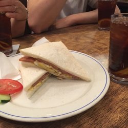 纜車餐廳 - Ham and scrambled egg sandwich - HK staple
