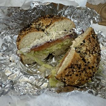Mama’s Bagels - Tuna, LTO on everything bagel - Breakfast & Brunch Near Me - New Milford, Connecticut