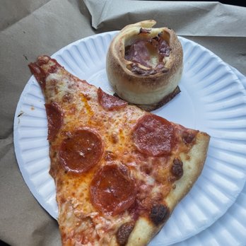 LORENZO’S PIZZERIA AND RESTAURANT - Updated January 2026 - 31 Photos