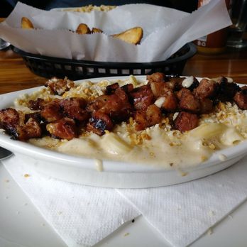 McAddy's Pub - Loaded bacon mac and cheese. Genius! - Pubs Near Me - Troy, New York