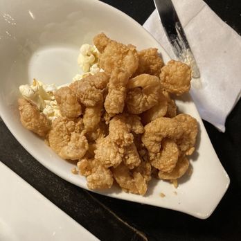 Deluxe Fun Dining - Bars Near Me - Charlotte, North Carolina