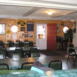 The Golden Chipmunk - Clean and Family Friendly Atmosphere!