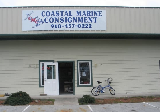 Coastal Marine Consignment. LLC Logo