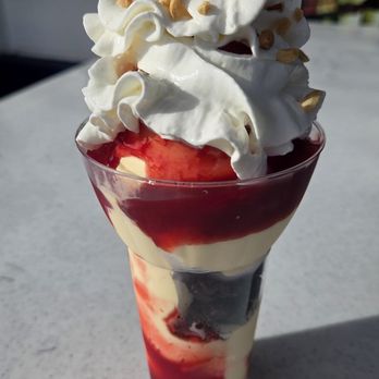 Fosters Freeze - Brownie Cherry Parfait ($10) 06-07-2025 - Ice Cream & Frozen Yogurt Near Me - Torrance, California Fosters Freeze - Brownie Cherry Parfait ($10) 06-07-2025 - Ice Cream & Frozen Yogurt Near Me - Torrance, California