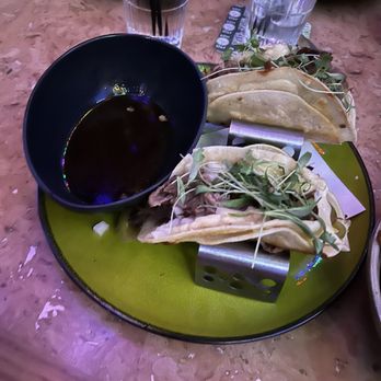 360 Rooftop Bar - Birria tacos - Lounges Near Me - St. Louis, Missouri