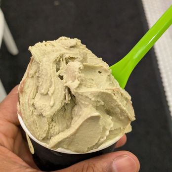 Dolcezza - Pistachio and hazelnut - Coffee & Tea Near Me - Bethesda, Maryland