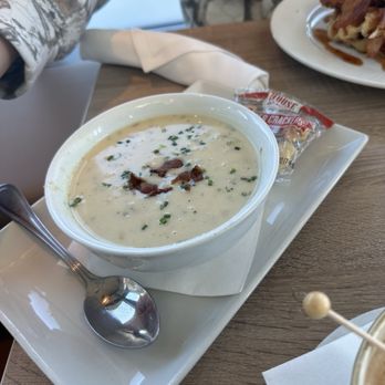Lighthouse - Cup Clam Chowder - Breakfast & Brunch Near Me - Newport Beach, California
