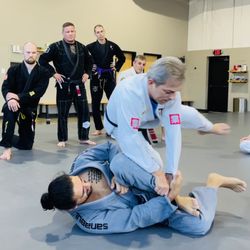 Lexington Jiu-Jitsu & Fitness - Advanced Jiu Jitsu class with Mark Cukro