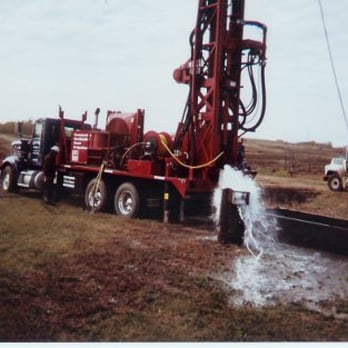 Sam's Pump & Pure Water - a drilling rig - General Contractors Near Me - Centerville, Texas Sam's Pump & Pure Water - a drilling rig - General Contractors Near Me - Centerville, Texas