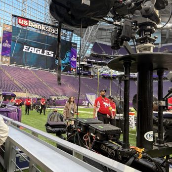 US Bank Stadium - Stadiums & Arenas Near Me - Minneapolis, Minnesota US Bank Stadium - Stadiums & Arenas Near Me - Minneapolis, Minnesota