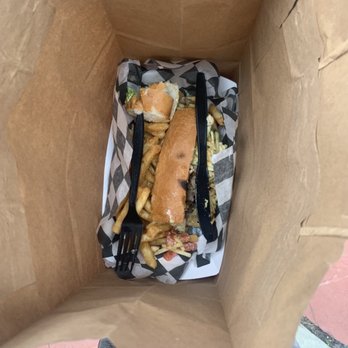 Coromoto Restaurant - To go containers .. insulting - Venezuelan Near Me - Union City, New Jersey Coromoto Restaurant - To go containers .. insulting - Venezuelan Near Me - Union City, New Jersey