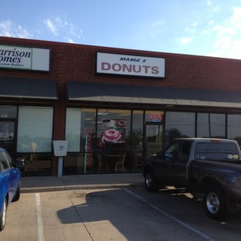 Mama's Donuts - the front of the store - Donuts Near Me - Glenn Heights, Texas