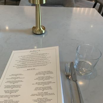 Four Seasons Hotel Chicago - Hotels Near Me - Chicago, Illinois