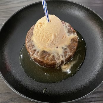 Hell's Kitchen - Sticky Toffee Pudding - Cocktail Bars Near Me - Funner, California Hell's Kitchen - Sticky Toffee Pudding - Cocktail Bars Near Me - Funner, California