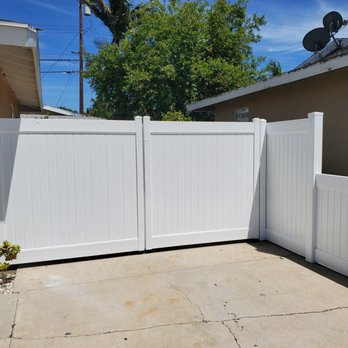 Lezzama Fence - Fences & Gates Near Me Lezzama Fence - Fences & Gates Near Me