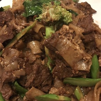 Hunsa Thai Kitchen - Pad see ewe - Thai Near Me - Seabrook, Texas