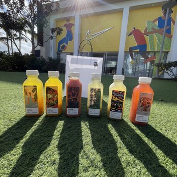 Nike The Point - Nike X Pressed juicery - Shoe Stores Near Me - El Segundo, California Nike The Point - Nike X Pressed juicery - Shoe Stores Near Me - El Segundo, California