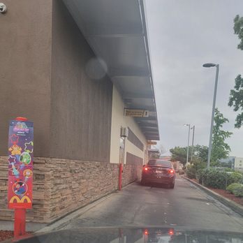 McDonald's - Drive thru - Fast Food Near Me - Oroville, California