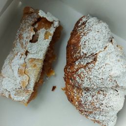 Almond Croissant