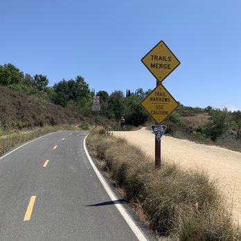 Quail Hill Trailhead - Well maintained paved and dirt trails. - Hiking Near Me - Irvine, California Quail Hill Trailhead - Well maintained paved and dirt trails. - Hiking Near Me - Irvine, California