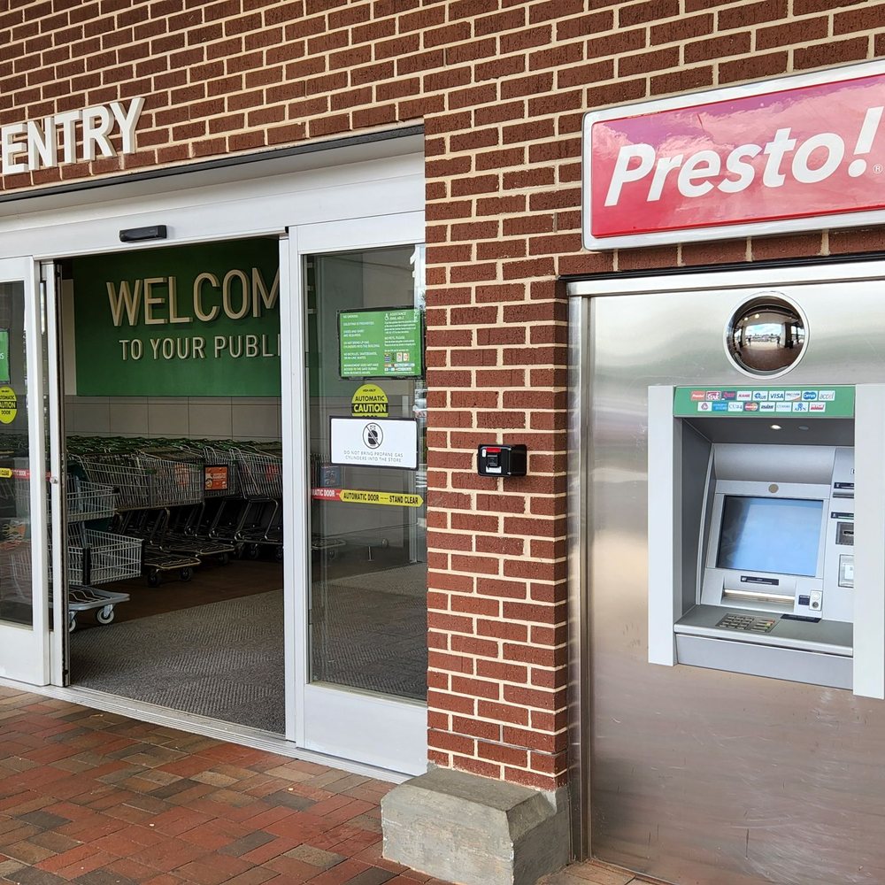 Publix - the entrance to a restaurant - Pharmacy Near Me - Tucker, Georgia Publix - the entrance to a restaurant - Pharmacy Near Me - Tucker, Georgia