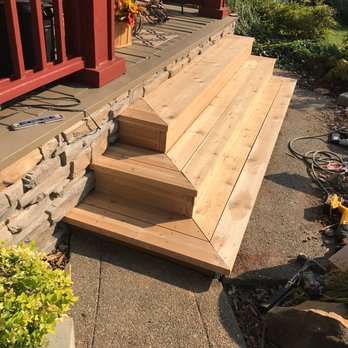 Sanger Construction - the steps leading up to the house - Handyman Near Me - Jacksonville, Oregon Sanger Construction - the steps leading up to the house - Handyman Near Me - Jacksonville, Oregon