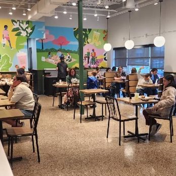 Shake Shack Transit Road - Dining ares - Fast Food Near Me - Buffalo, New York Shake Shack Transit Road - Dining ares - Fast Food Near Me - Buffalo, New York