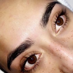 K Aesthetics Skin - Eye Brow Wax & Lash Lift