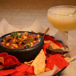 Parky's Smokehouse - Colorful Corn & Black Bean Salsa with Fresh Fried Tortilla Chips paired with a Kentuckarita, a smooth marg made w/Jim Beam.