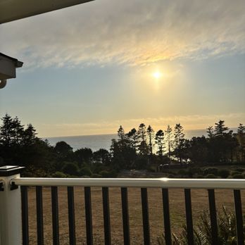 Ledford House - Another beautiful view - French Near Me - Albion, California Ledford House - Another beautiful view - French Near Me - Albion, California