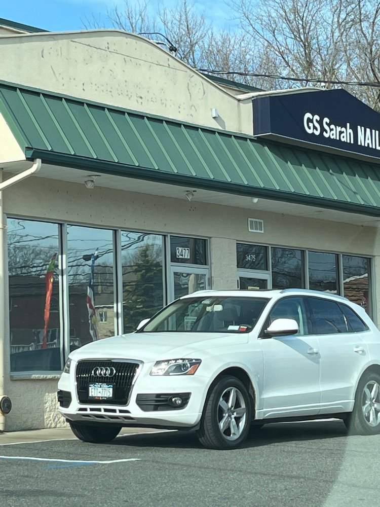 GS Sarah Nail Logo