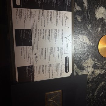 Violette's Restaurant - Italian Near Me - Woodbridge Township, New Jersey
