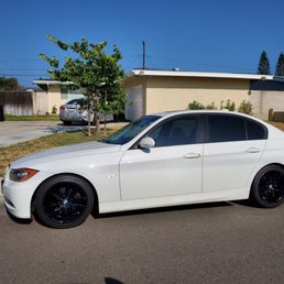 Rims painted gloss black