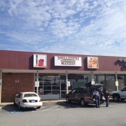Town & Country Meat & Produce Market - Store Front