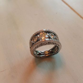 Moses Jewelers - Custom wedding ring - Jewelry Near Me - San Antonio, Texas Moses Jewelers - Custom wedding ring - Jewelry Near Me - San Antonio, Texas