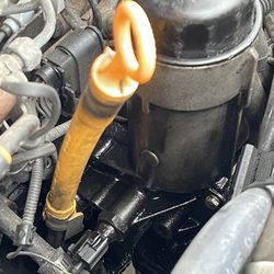 Canby Car Wash & Auto Lube - Do not use their auto lube services.
