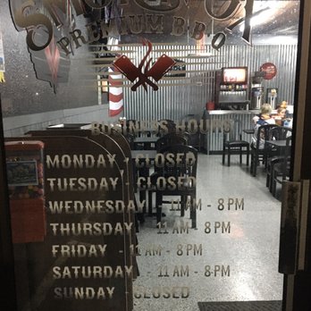 The Smokin’ Ox Premium BBQ - Hours - Food Trucks Near Me - Winter Haven, Florida