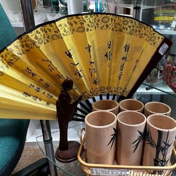 Lisa's Silver Lining - Estate Liquidation expert in San Diego & We specialize in a variety of antiques, vintage collectibles and furniture. Come shop and see! - Estate Liquidation Near Me - Diego, California