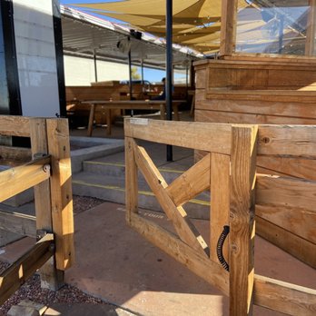 BirdHouse - Entrance from the front - Chicken Shop Near Me - Page, Arizona