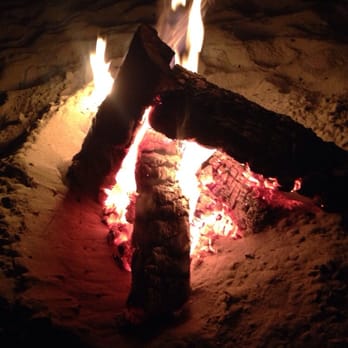 Surfsand Resort - Beach bonfires! The best way to relax at the Surfsand...$10 includes the set up, logs, chairs and tables. - Hotels Near Me - Cannon Beach, Oregon Surfsand Resort - Beach bonfires! The best way to relax at the Surfsand...$10 includes the set up, logs, chairs and tables. - Hotels Near Me - Cannon Beach, Oregon